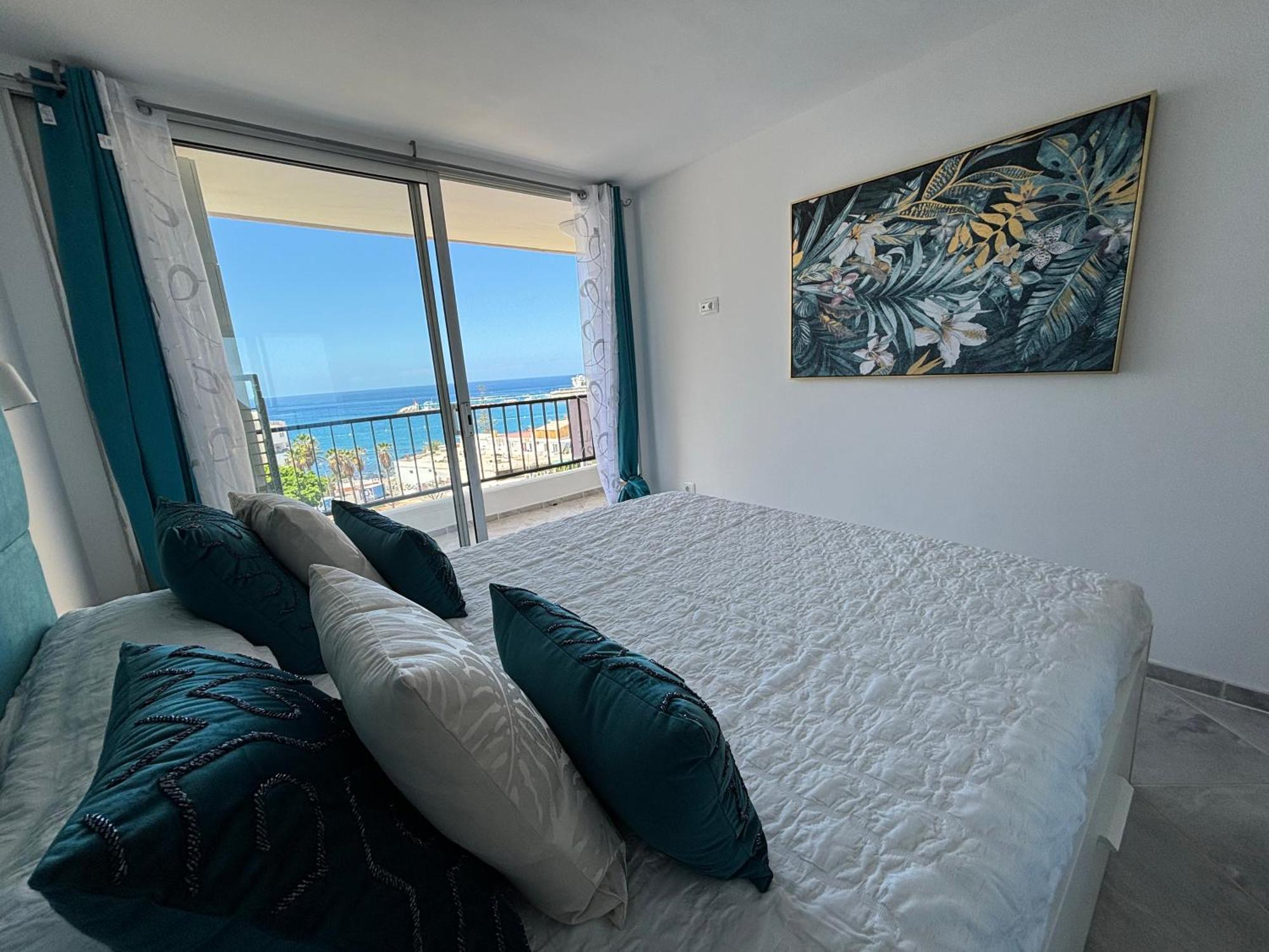 Luxury Ocean View Apartment 6Th Floor Los Cristianos  Exterior photo